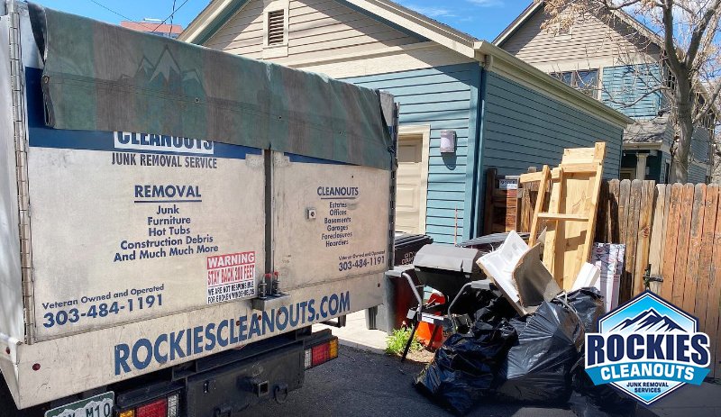 Junk Removal and Cleanouts in Aurora